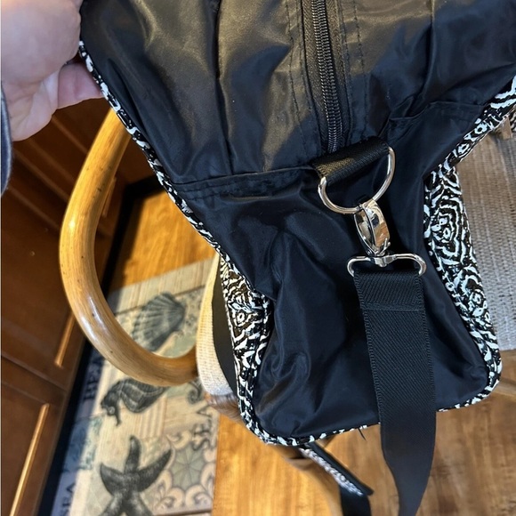 Nicole Miller Black and White Geometric Weekender Travel Bag - Picture 14 of 16